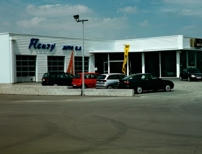 Fleury Auto Vente De Vehicules Neufs Et D Occasions Toutes Marques A Fontenay Le Comte Vente De Vehicules Neufs Et D Occasion Toutes Marques 1976