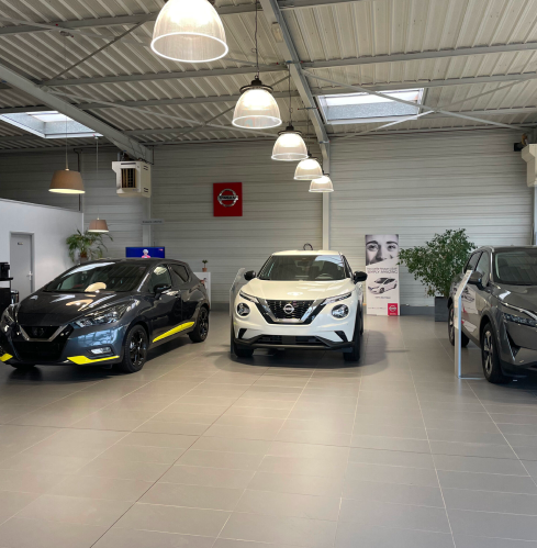 Fleury Auto Vente De Vehicules Neufs Et D Occasions Toutes Marques A Fontenay Le Comte Contact 1 1